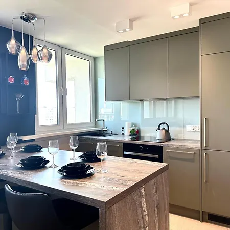 Apartment Czarnieckiego - Self Check-in 20h