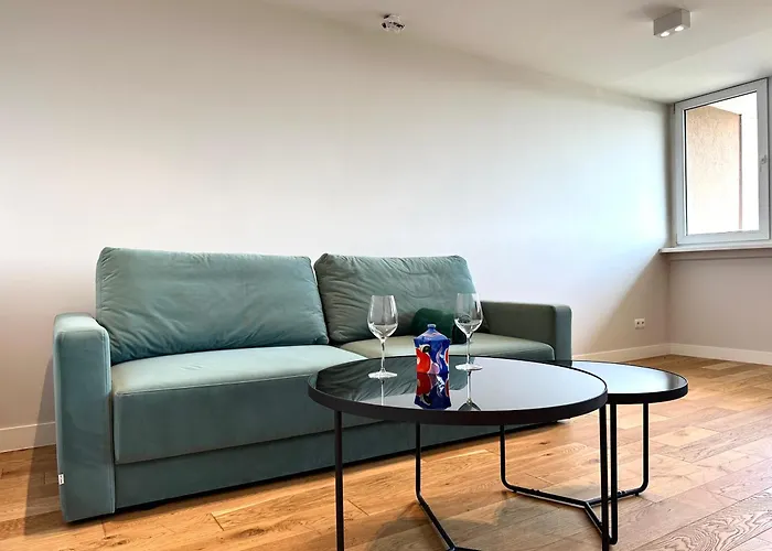 Czarnieckiego - Self Check-in 20h